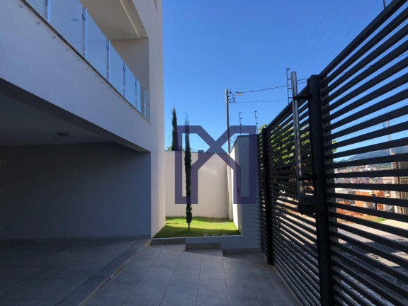 Imagem Casa com 4 Quartos à Venda, 371 m² em Pinheirinho - Itajubá