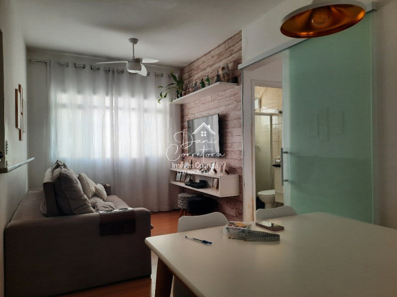 Imagem Apartamento com 2 Quartos à Venda, 70 m² em Jardim Las Palmas - Guarujá