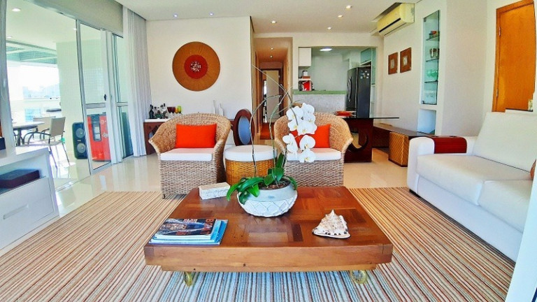 Imagem Imóvel com 4 Quartos à Venda, 204 m² em Riviera - Bertioga Imagem Imóvel com 4 Quartos à Venda, 204 m² em Riviera - Bertioga