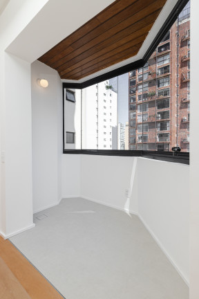 Imagem Imóvel com 3 Quartos à Venda, 151 m² em Vila Nova Conceição - São Paulo