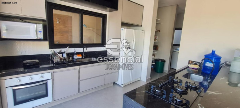 Imagem Casa com 4 Quartos à Venda, 230 m² em Praia Da Lagoinha - Ubatuba