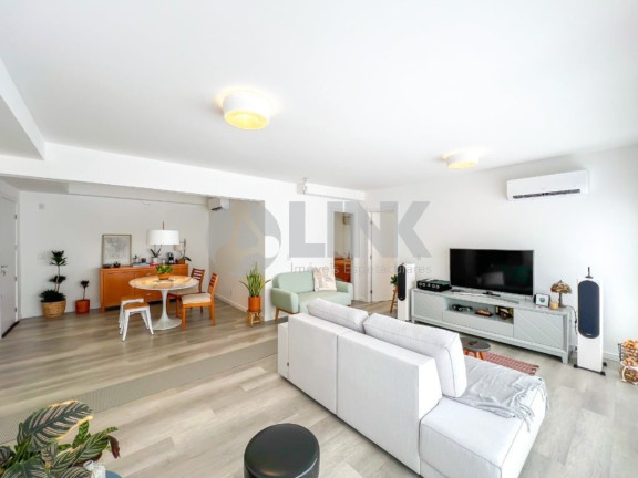 Imagem Apartamento com 2 Quartos à Venda, 96 m² em Menino Deus - Porto Alegre