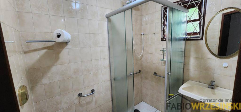 Imagem Sobrado com 4 Quartos para Alugar, 200 m² em Anita Garibaldi - Joinville Imagem Sobrado com 4 Quartos para Alugar, 200 m² em Anita Garibaldi - Joinville