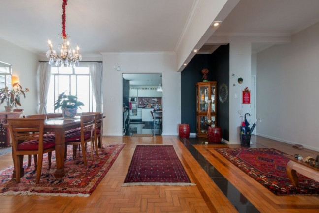 Imagem Imóvel com 3 Quartos à Venda, 220 m² em Higienópolis - São Paulo Imagem Imóvel com 3 Quartos à Venda, 220 m² em Higienópolis - São Paulo