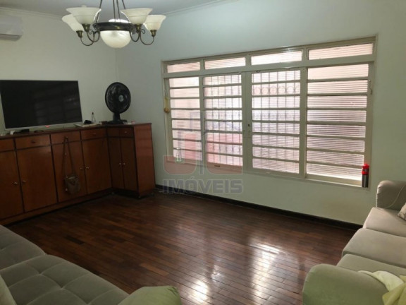 Imagem Casa com 4 Quartos à Venda, 225 m² em Sumarezinho - Ribeirão Preto Imagem Casa com 4 Quartos à Venda, 225 m² em Sumarezinho - Ribeirão Preto