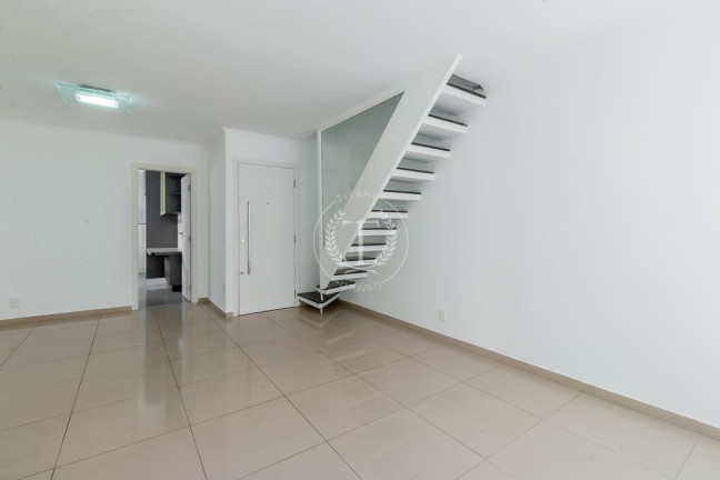 Imagem Cobertura com 3 Quartos à Venda, 200 m² em Higienópolis - São Paulo Imagem Cobertura com 3 Quartos à Venda, 200 m² em Higienópolis - São Paulo