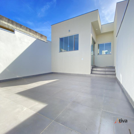 Casa com 3 Quartos à Venda, 85 m²