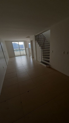 Imagem Cobertura com 3 Quartos à Venda, 190 m² em Menino Jesus - Santa Maria Imagem Cobertura com 3 Quartos à Venda, 190 m² em Menino Jesus - Santa Maria