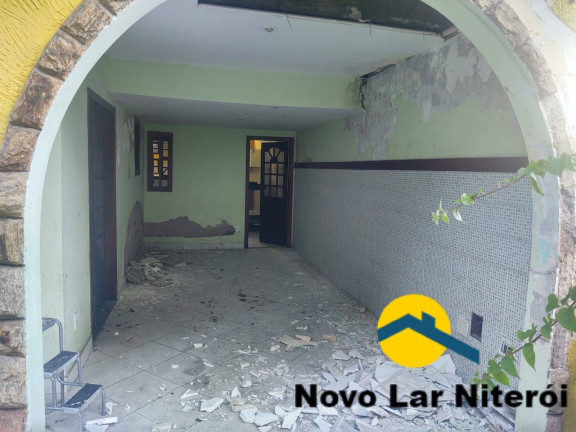 Imagem Casa com 3 Quartos à Venda, 250 m² em Centro - São Gonçalo Imagem Casa com 3 Quartos à Venda, 250 m² em Centro - São Gonçalo