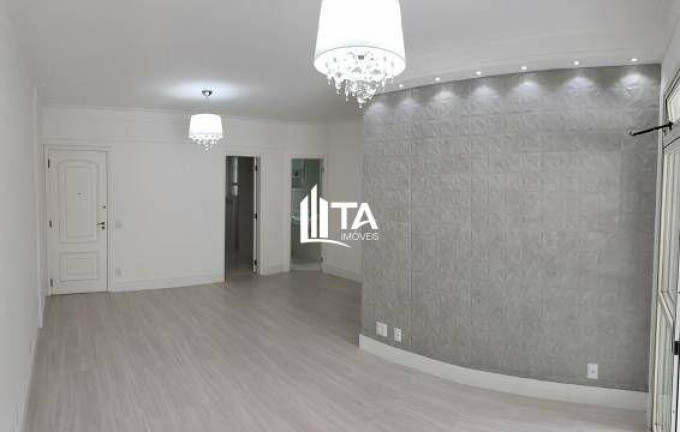 Imagem Imóvel com 3 Quartos à Venda, 104 m² em Cambuí - Campinas Imagem Imóvel com 3 Quartos à Venda, 104 m² em Cambuí - Campinas