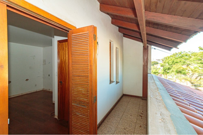 Imagem Casa com 3 Quartos à Venda, 380 m² em Rubem Berta - Porto Alegre Imagem Casa com 3 Quartos à Venda, 380 m² em Rubem Berta - Porto Alegre