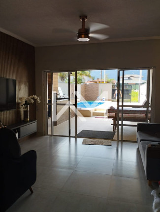 Imagem Casa com 3 Quartos à Venda, 200 m² em Centro - Bertioga Imagem Casa com 3 Quartos à Venda, 200 m² em Centro - Bertioga