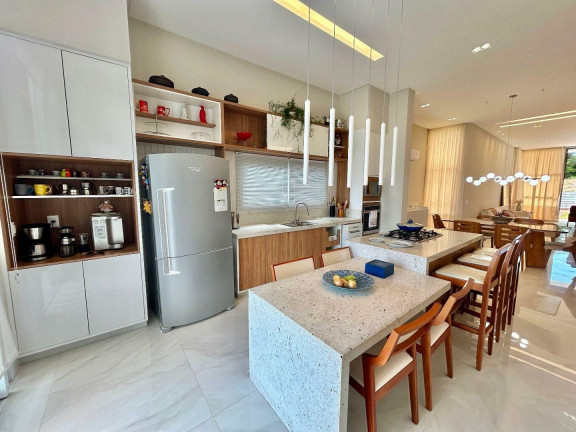 Imagem Casa com 4 Quartos à Venda ou Locação, 390 m² em Interlagos - Vila Velha