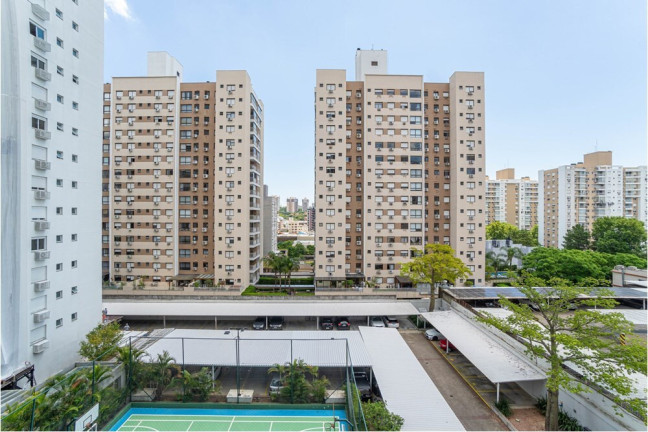 Imagem Imóvel com 3 Quartos à Venda, 106 m² em Passo Da Areia - Porto Alegre Imagem Imóvel com 3 Quartos à Venda, 106 m² em Passo Da Areia - Porto Alegre