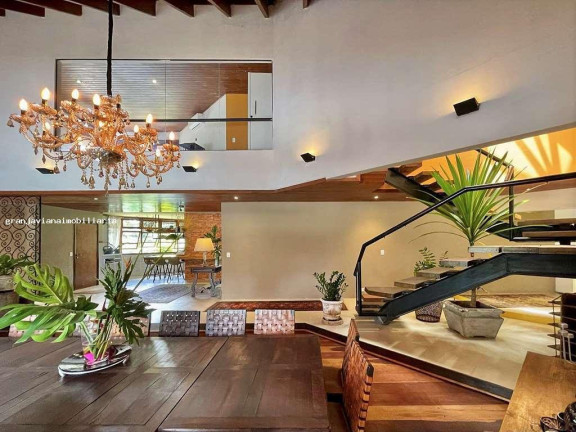 Imagem Casa à Venda, em Fazendinha - Carapicuíba Imagem Casa à Venda, em Fazendinha - Carapicuíba