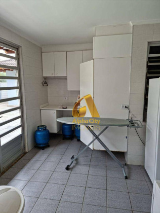 Imagem Casa com 5 Quartos à Venda ou Locação, 700 m² em Alphaville - Barueri Imagem Casa com 5 Quartos à Venda ou Locação, 700 m² em Alphaville - Barueri