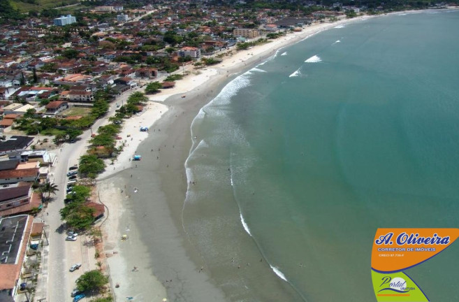 Imagem Casa com 8 Quartos à Venda, 135 m² em Perequê Açu - Ubatuba Imagem Casa com 8 Quartos à Venda, 135 m² em Perequê Açu - Ubatuba