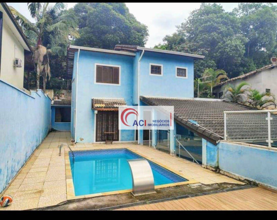 Imagem Casa com 3 Quartos à Venda, 200 m² em Vila Verde - Itapevi Imagem Casa com 3 Quartos à Venda, 200 m² em Vila Verde - Itapevi