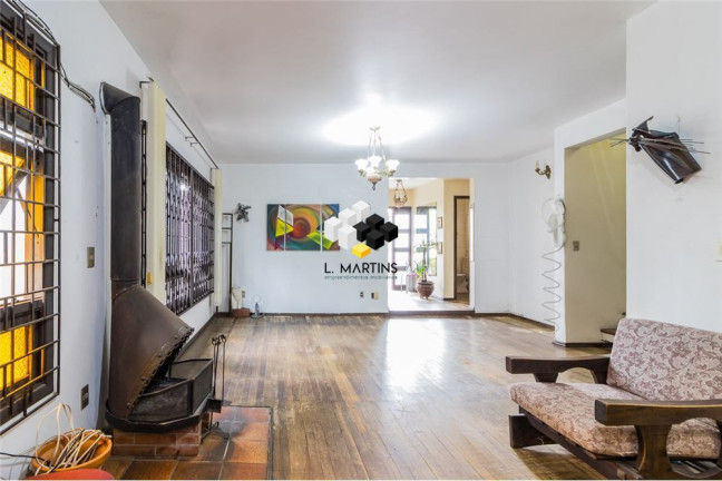 Imagem Casa com 4 Quartos à Venda, 313 m² em Cavalhada - Porto Alegre Imagem Casa com 4 Quartos à Venda, 313 m² em Cavalhada - Porto Alegre