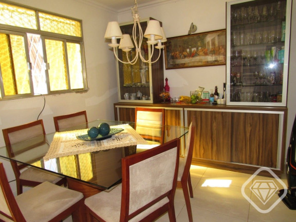 Imagem Casa com 4 Quartos à Venda, 363 m² em Tristeza - Porto Alegre Imagem Casa com 4 Quartos à Venda, 363 m² em Tristeza - Porto Alegre
