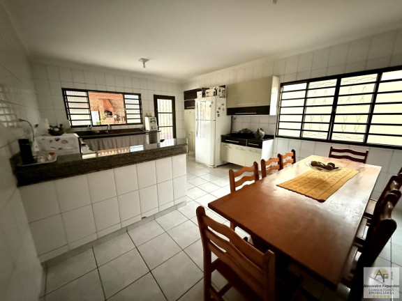 Imagem Casa com 4 Quartos à Venda, 420 m² em Setor Jaó - Goiânia Imagem Casa com 4 Quartos à Venda, 420 m² em Setor Jaó - Goiânia