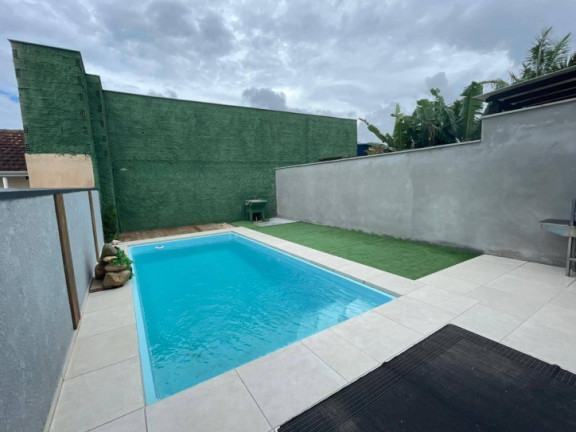 Imagem Sobrado com 3 Quartos à Venda, 129 m² em Itacolomi - Piçarras Imagem Sobrado com 3 Quartos à Venda, 129 m² em Itacolomi - Piçarras