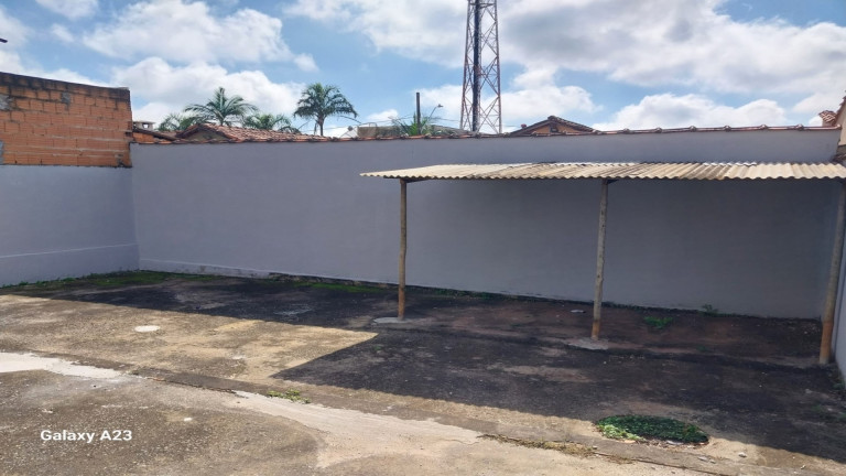 Imagem Casa com 3 Quartos à Venda, em Aeroporto Jatobá - Pouso Alegre Imagem Casa com 3 Quartos à Venda, em Aeroporto Jatobá - Pouso Alegre