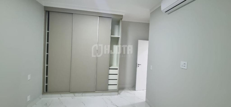Imagem Casa de Condomínio com 3 Quartos à Venda, 230 m² em Condomínio Vilage La Montagne - São José Do Rio Preto