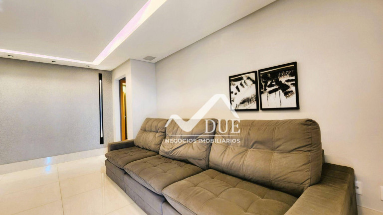 Imagem Cobertura com 4 Quartos à Venda, 350 m² em Embaré - Santos