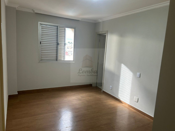 Imagem Imóvel com 4 Quartos à Venda, 235 m² em Quilombo - Cuiabá Imagem Imóvel com 4 Quartos à Venda, 235 m² em Quilombo - Cuiabá