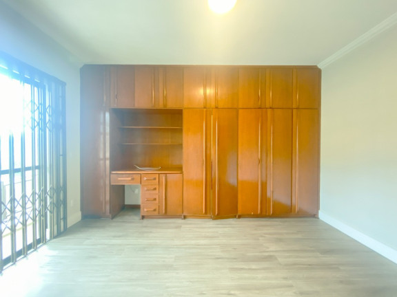 Imagem Casa com 3 Quartos à Venda, 320 m² em Coqueiros - Florianópolis