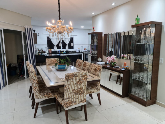 Imagem Casa com 3 Quartos à Venda, 270 m² em Cotia Imagem Casa com 3 Quartos à Venda, 270 m² em Cotia