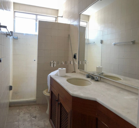 Imagem Apartamento com 2 Quartos à Venda, 95 m² em Copacabana - Rio De Janeiro Imagem Apartamento com 2 Quartos à Venda, 95 m² em Copacabana - Rio De Janeiro