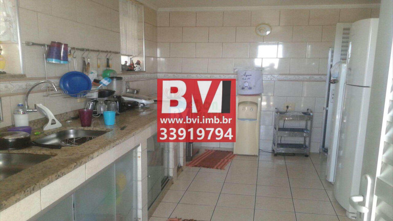Imagem Casa com 3 Quartos à Venda, 275 m² em Braz De Pina - Rio De Janeiro Imagem Casa com 3 Quartos à Venda, 275 m² em Braz De Pina - Rio De Janeiro