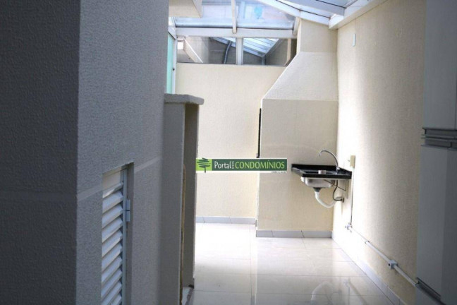 Imagem Sobrado com 3 Quartos à Venda, 115 m² em Santa Cândida - Curitiba