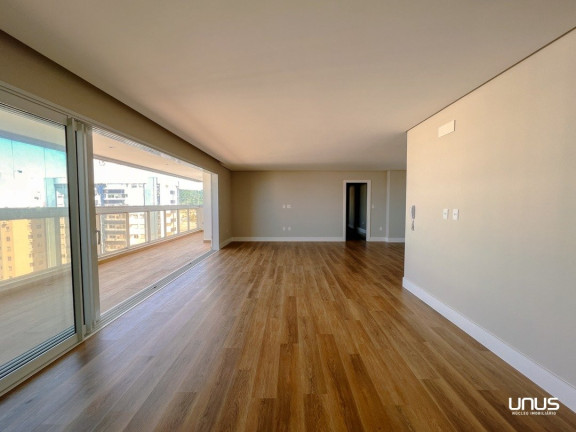 Apartamento com 3 Quartos à Venda, 163 m² em Kobrasol - São José