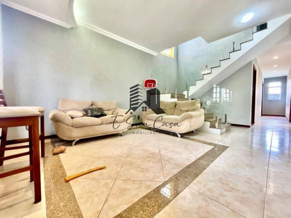 Imagem Casa com 4 Quartos à Venda, 250 m² em Arvoredo - Contagem Imagem Casa com 4 Quartos à Venda, 250 m² em Arvoredo - Contagem