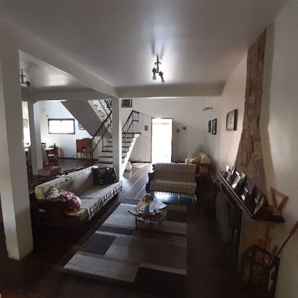 Casa com 4 Quartos à Venda, 276 m² em Parque Arco íris - Atibaia
