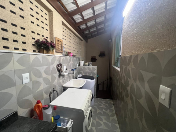 Imagem Casa com 3 Quartos à Venda, 180 m² em Cabral - Contagem Imagem Casa com 3 Quartos à Venda, 180 m² em Cabral - Contagem