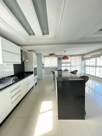 Imagem Apartamento com 3 Quartos à Venda, 134 m² em Centro - Balneário Camboriú Imagem Apartamento com 3 Quartos à Venda, 134 m² em Centro - Balneário Camboriú