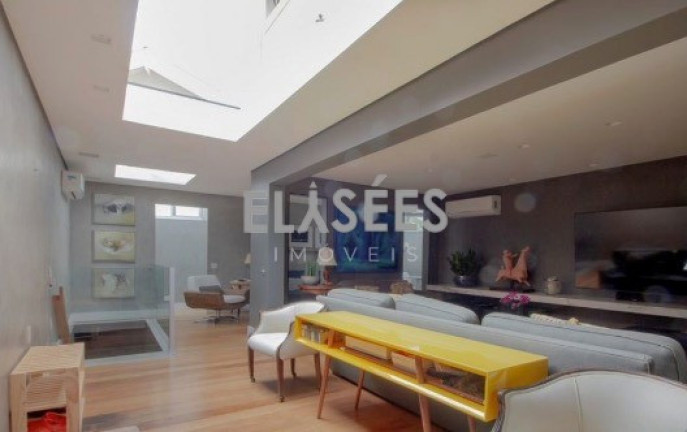 Imagem Casa com 3 Quartos à Venda, 587 m² em Jardim Guedala - São Paulo Imagem Casa com 3 Quartos à Venda, 587 m² em Jardim Guedala - São Paulo