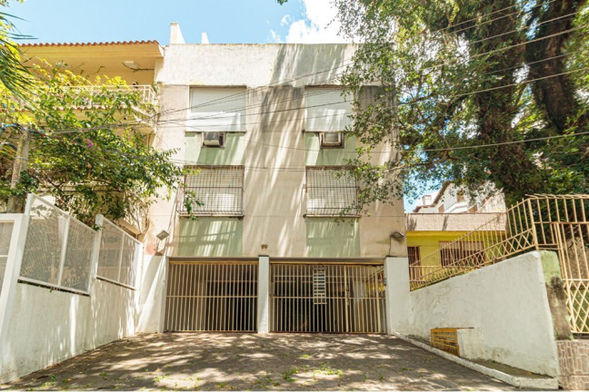 Imagem Imóvel com 2 Quartos à Venda, 68 m² em Higienópolis - Porto Alegre Imagem Imóvel com 2 Quartos à Venda, 68 m² em Higienópolis - Porto Alegre