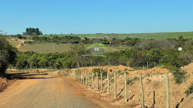 Fazenda à Venda, 484.000 m² em Centro - Cajuru