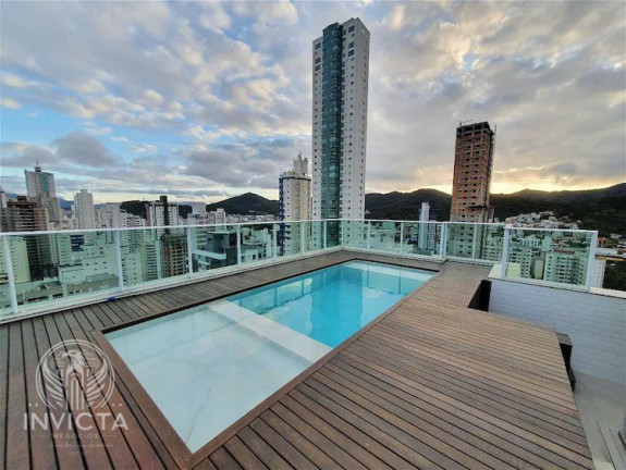 Imagem Cobertura com 3 Quartos à Venda, 268 m² em Pioneiros - Balneário Camboriú Imagem Cobertura com 3 Quartos à Venda, 268 m² em Pioneiros - Balneário Camboriú