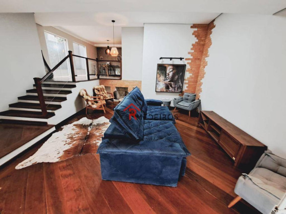 Imagem Casa com 2 Quartos à Venda, 290 m² em Pitangueiras - Guarujá Imagem Casa com 2 Quartos à Venda, 290 m² em Pitangueiras - Guarujá