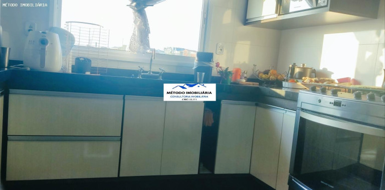 Imagem Casa com 3 Quartos à Venda, 206 m² em Vila Francisco Matarazzo - Santo André Imagem Casa com 3 Quartos à Venda, 206 m² em Vila Francisco Matarazzo - Santo André