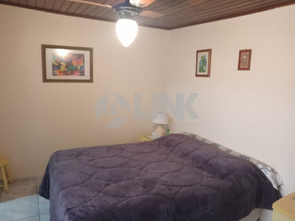 Imagem Casa com 3 Quartos à Venda, 138 m² em Jardim Carvalho - Porto Alegre Imagem Casa com 3 Quartos à Venda, 138 m² em Jardim Carvalho - Porto Alegre