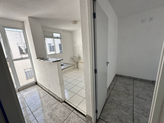 Apartamento com 2 Quartos à Venda,  em Jardim Palos Verdes - Botucatu