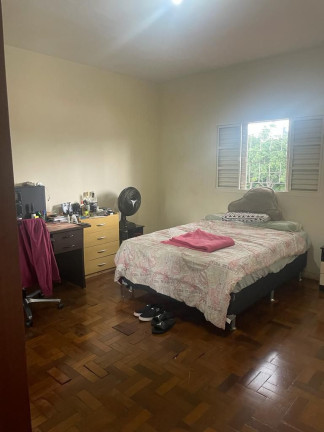 Imagem Casa com 3 Quartos à Venda, 280 m² em Judith - Londrina Imagem Casa com 3 Quartos à Venda, 280 m² em Judith - Londrina