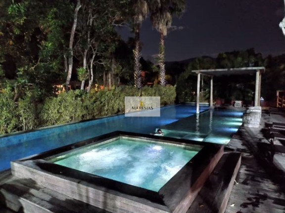 Imagem Casa com 4 Quartos à Venda, 250 m² em Maresias - São Sebastião Imagem Casa com 4 Quartos à Venda, 250 m² em Maresias - São Sebastião